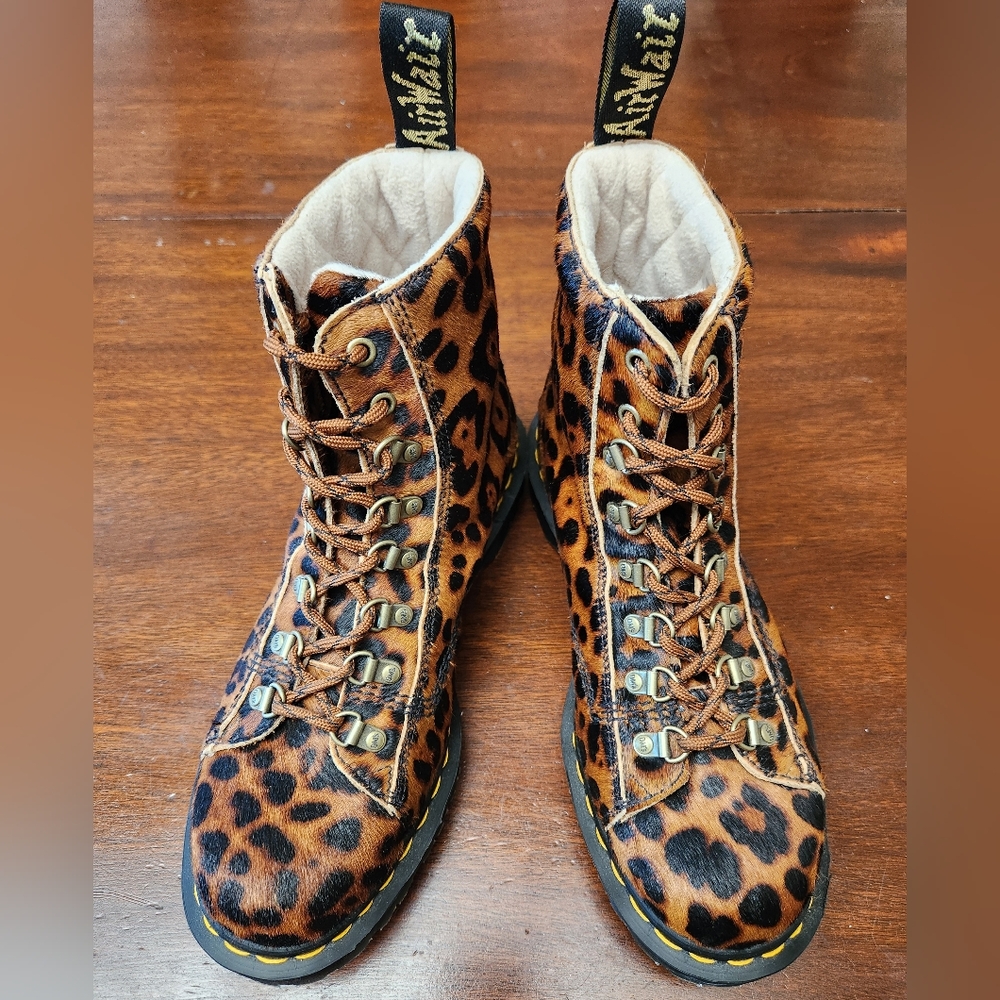 Made In England Doc Martens Boot - Picture 2 of 9